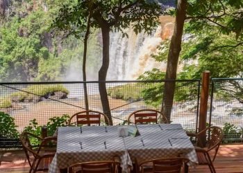 Acqua Restaurante Mirador (Saltos Monday)